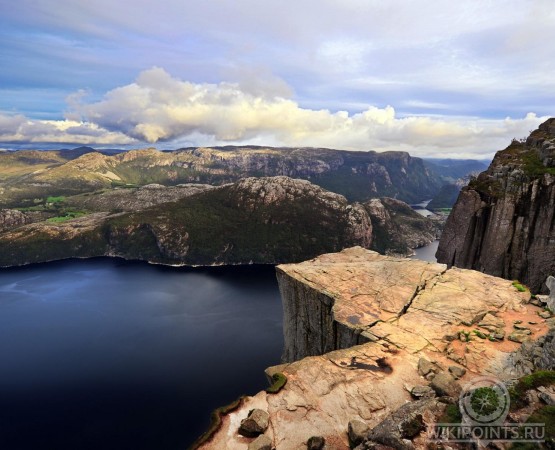 Прекестулен на wikipoints.ru