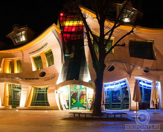 Кривой дом на wikipoints.ru