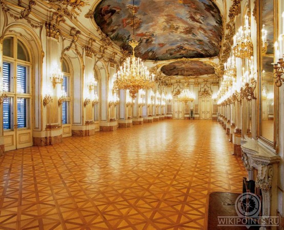 Дворец Шёнбрунн на wikipoints.ru
