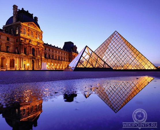 Лувр на wikipoints.ru
