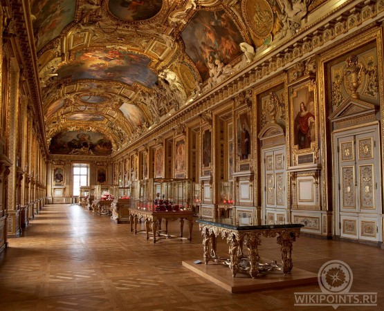 Лувр на wikipoints.ru