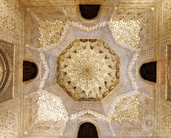 Альгамбра на wikipoints.ru