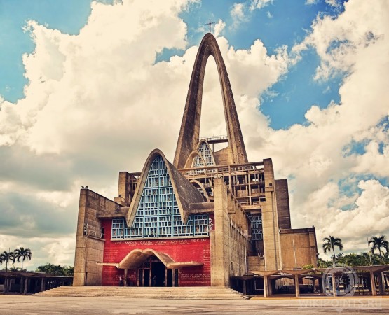 Базилика Ла-Альтаграсия на wikipoints.ru