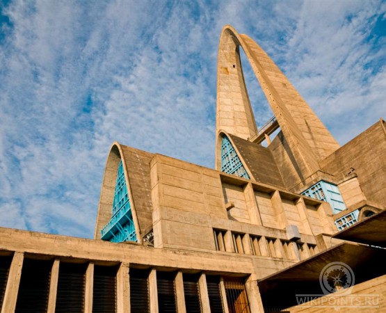 Базилика Ла-Альтаграсия на wikipoints.ru