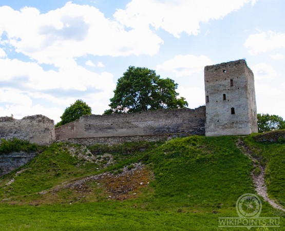 Изборская крепость на wikipoints.ru