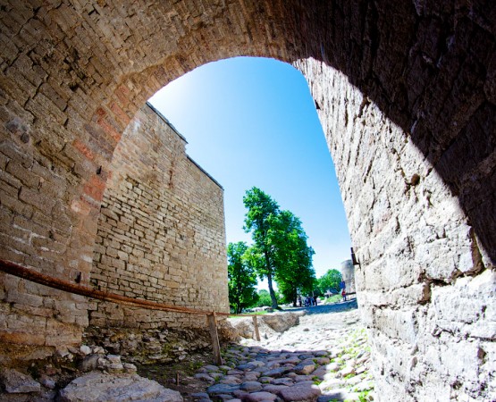 Изборская крепость на wikipoints.ru