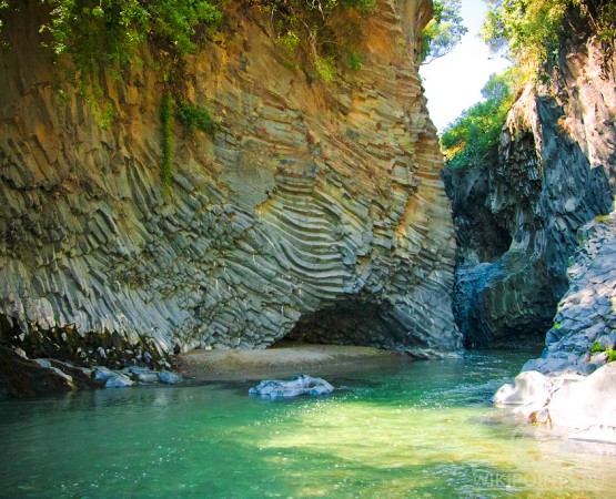 Ущелье Алькантара на wikipoints.ru