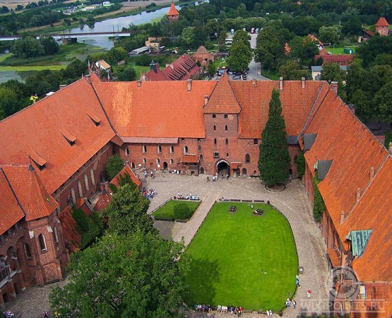 Замок Мариенбург на wikipoints.ru