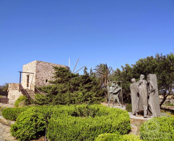 Монастырь Мони Топлу на wikipoints.ru