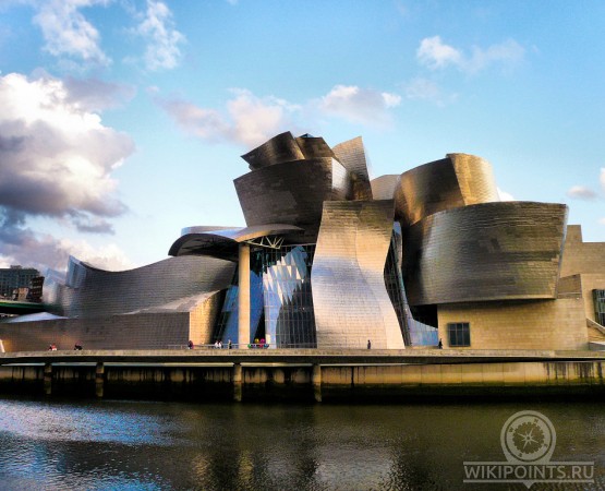 Музей Гуггенхайма в Бильбао на wikipoints.ru
