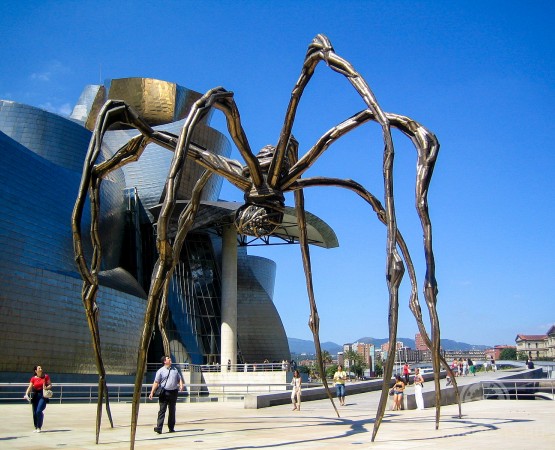 Музей Гуггенхайма в Бильбао на wikipoints.ru