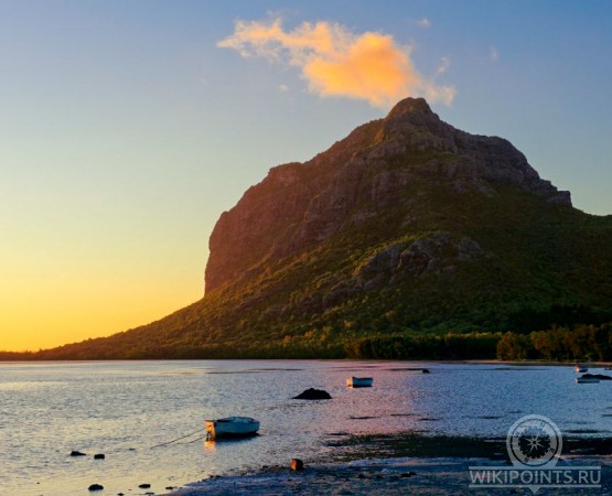 Ле Морн Брабант на wikipoints.ru