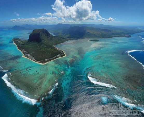 Подводный водопад на wikipoints.ru