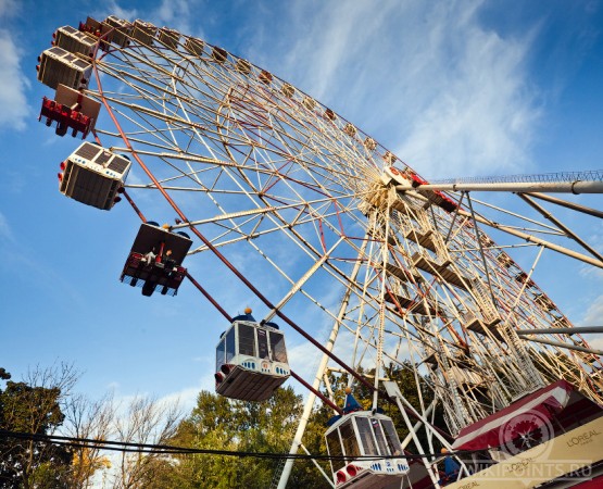 Колесо обозрения Москва 850 на wikipoints.ru