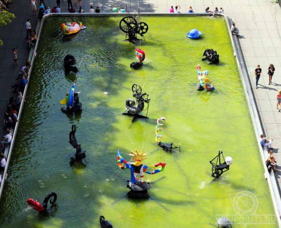 Фонтан Стравинского на wikipoints.ru