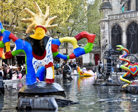 Фонтан Стравинского на wikipoints.ru