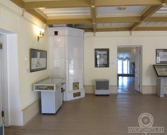 Приоратский дворец на wikipoints.ru