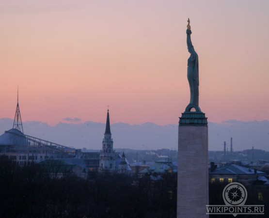 Памятник Свободы на wikipoints.ru