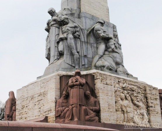 Памятник Свободы на wikipoints.ru