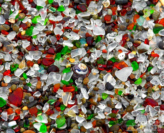 Стеклянный пляж на wikipoints.ru