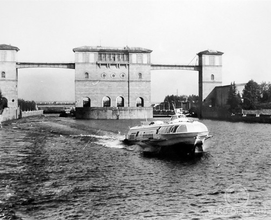 Шлюзы Рыбинского гидроузла на wikipoints.ru