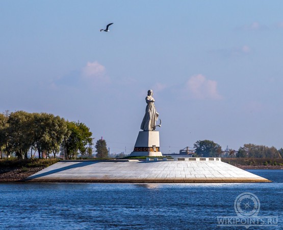 Монумент Мать-Волга на wikipoints.ru