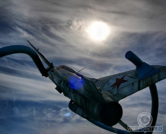 Мемориал Самолет на wikipoints.ru