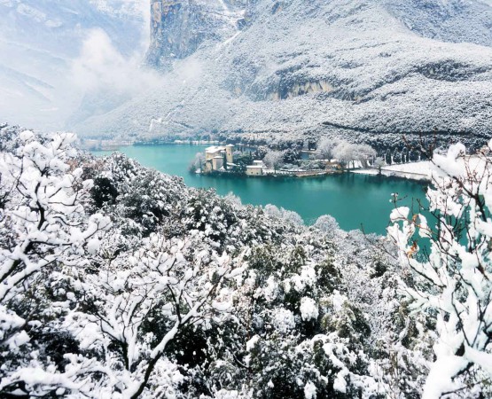 Замок Тоблино на wikipoints.ru