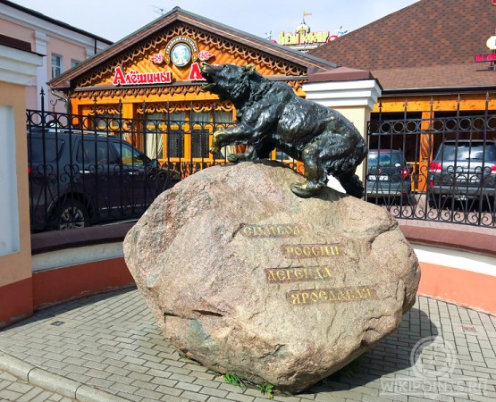 Памятник медведю на wikipoints.ru