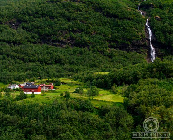 Водопад Кьосфоссен на wikipoints.ru