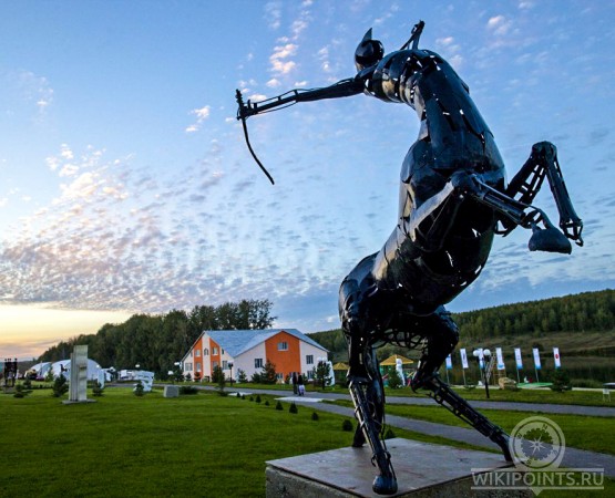 Скульптурный парк Легенда на wikipoints.ru