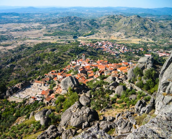 Каменная деревня Монсанту на wikipoints.ru