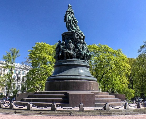 Памятник Екатерине II на wikipoints.ru