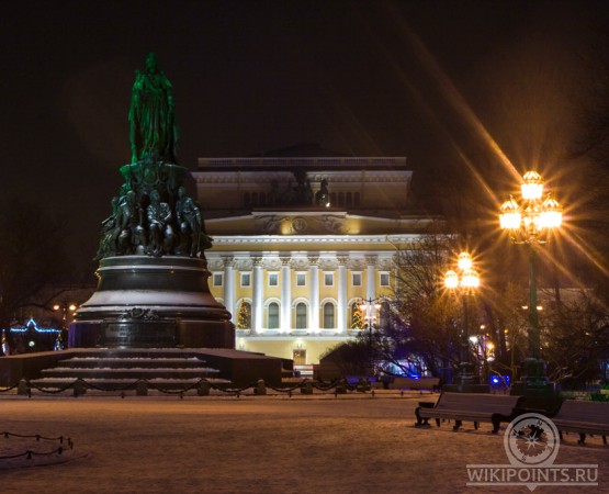 Памятник Екатерине II на wikipoints.ru