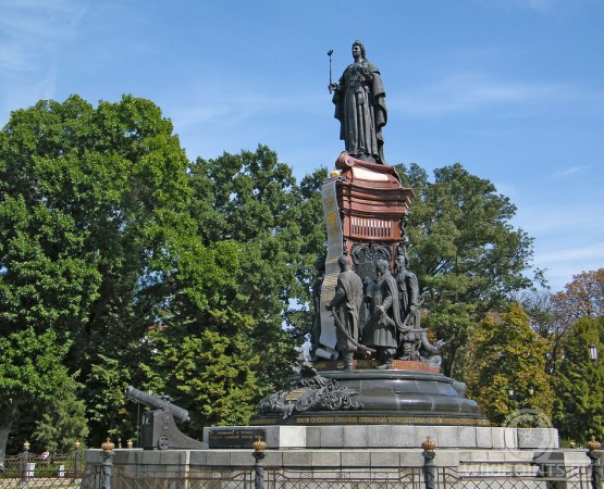 Памятник Екатерине II на wikipoints.ru