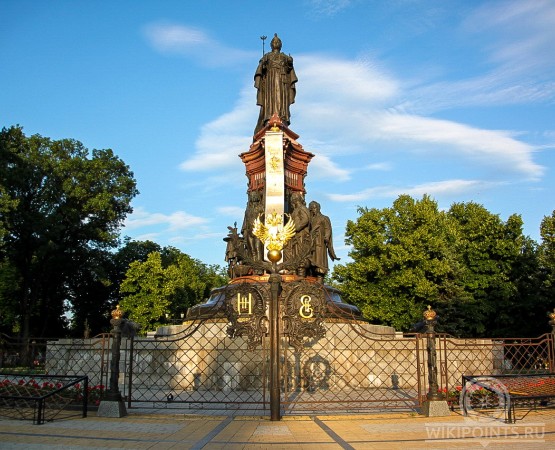 Памятник Екатерине II на wikipoints.ru