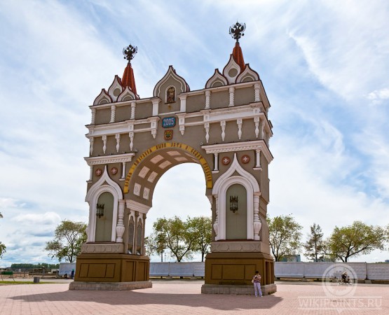 Триумфальная арка на wikipoints.ru