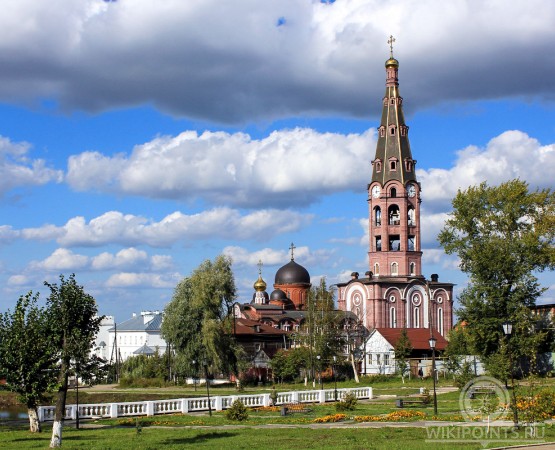 Алатырский Свято-Троицкий мужской монастырь на wikipoints.ru