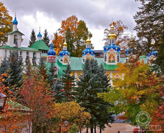 Псково-Печерский монастырь на wikipoints.ru
