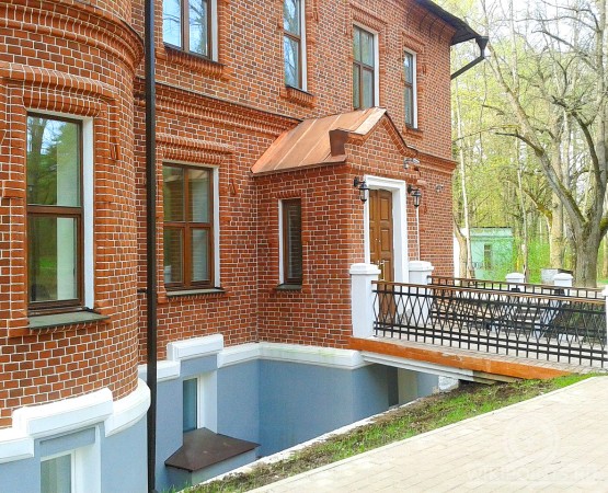 Замок-усадьба Щербатовых на wikipoints.ru