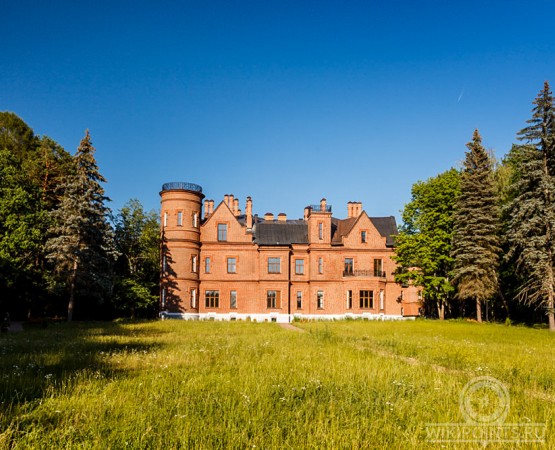 Замок-усадьба Щербатовых на wikipoints.ru