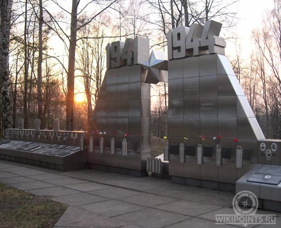 Мемориал «Синявинские высоты» на wikipoints.ru