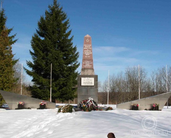 Мемориал «Синявинские высоты» на wikipoints.ru
