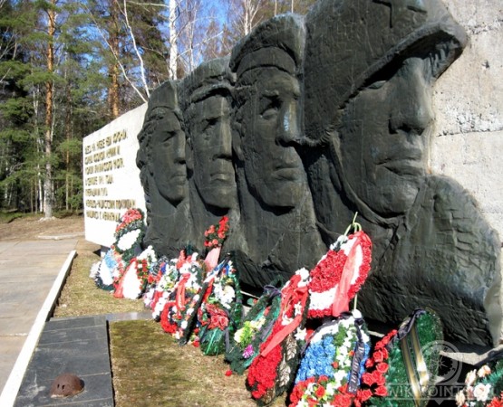 Берег мужественных (мемориал) на wikipoints.ru