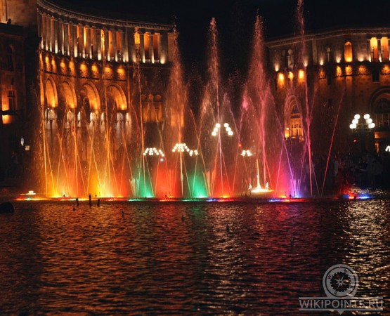 Площадь Республики на wikipoints.ru