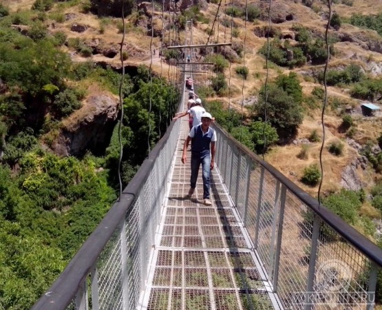 Подвесной мост Хндзореск на wikipoints.ru