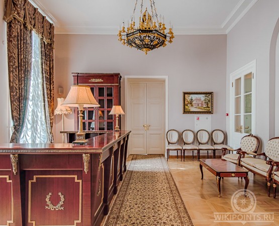 Петровский путевой дворец на wikipoints.ru