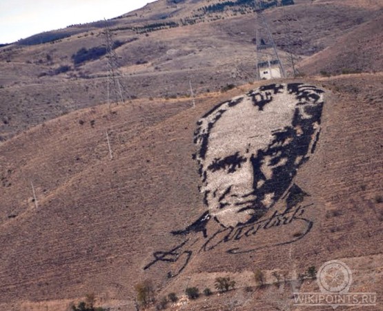 Портрет Мустафы Кемаля Ататюрка на wikipoints.ru