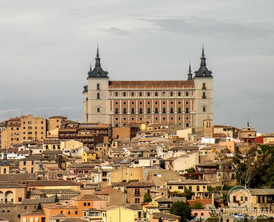 Толедский Алькасар на wikipoints.ru