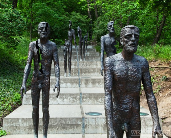 Мемориал жертвам коммунизма на wikipoints.ru